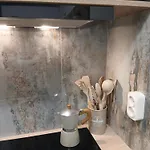 Feszek *