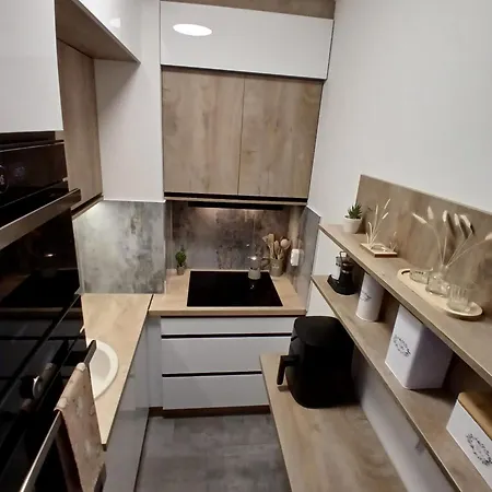 Feszek Apartamento *