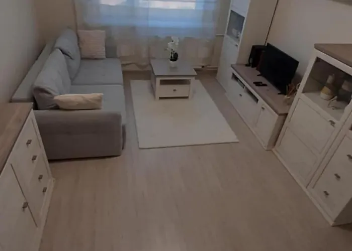 Appartement Fèszek